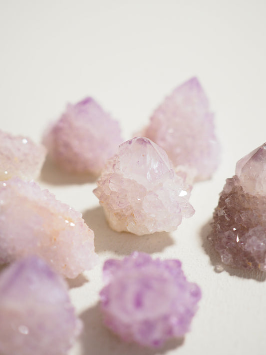 Mini Lavender Kaktus Quarz . Spirit Quartz ca. 2cm -aus Mpumalenga Südafrika
