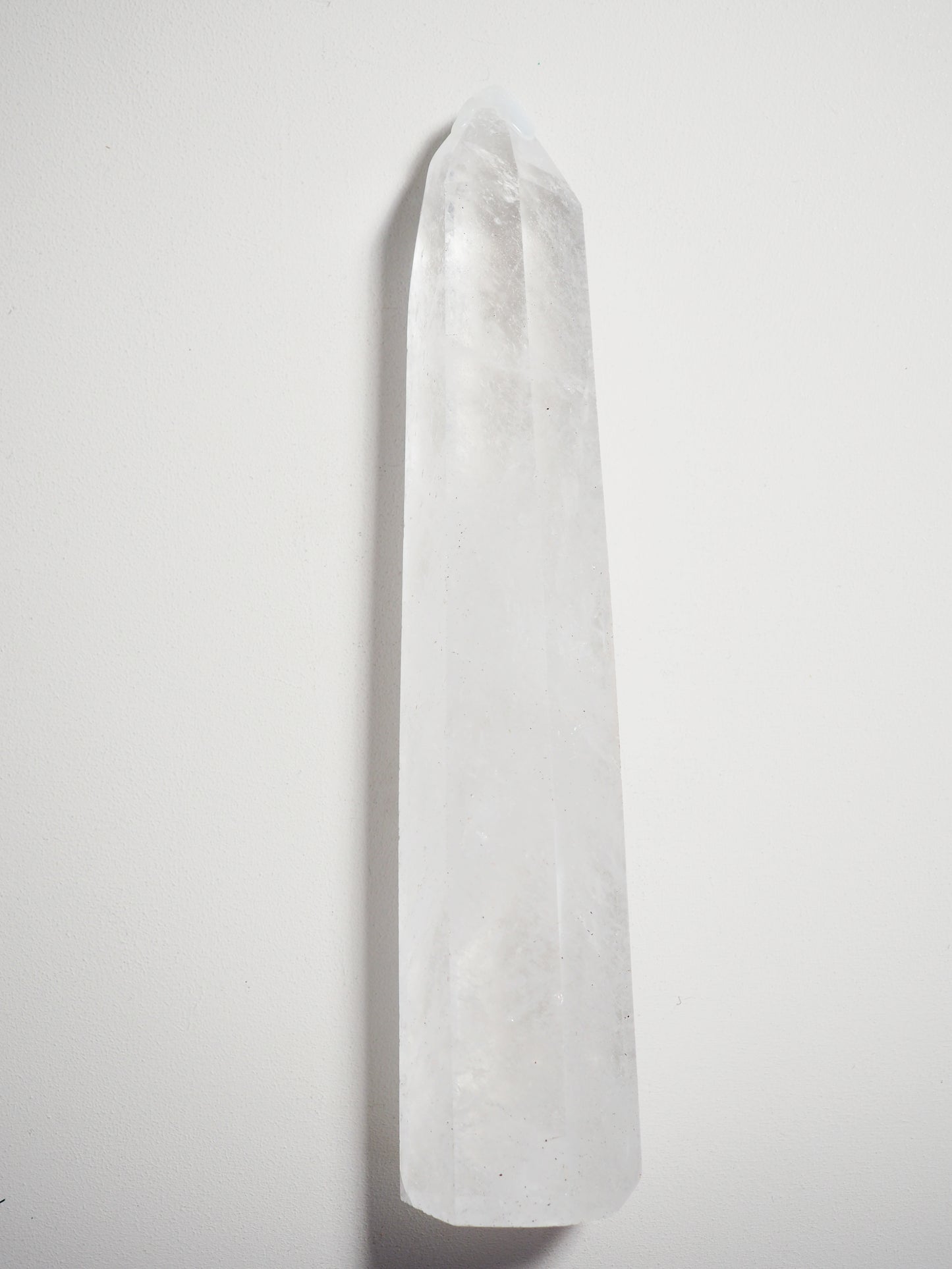 XXL Bergkristall Spitze . Clear Quartz Point ca. 26 cm 1.008 Kg - aus China Hand Carved