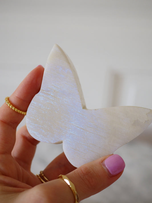 Weißer Mondstein Schmetterling ca xx cm Carving - aus Tansania HIGH QUALITY