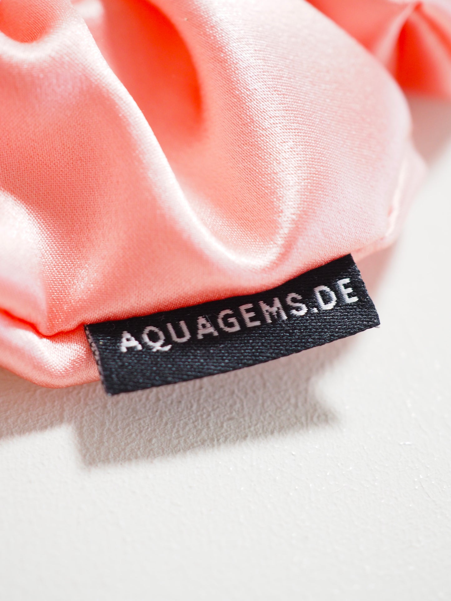 CRYSTAL SCRUNCHIE 100% Maulbeerseiden Haargummi mit Kristall Tasche - 90s PINK