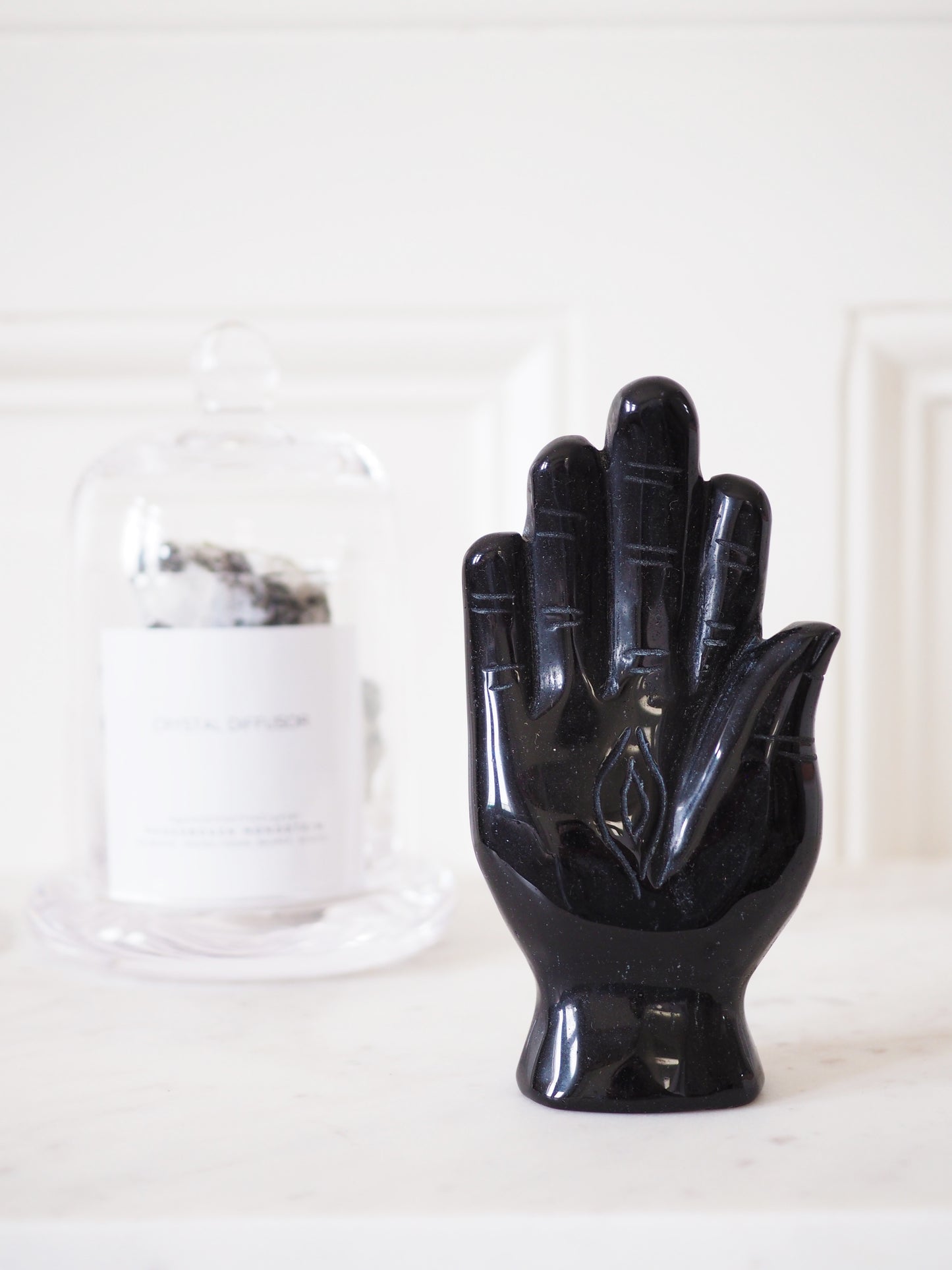 Schwarzer Obsidian Magische Hand mit Auge Hamsa . Black Obsidian Magic Hand with Eye ca. 12 cm - Hand Carved