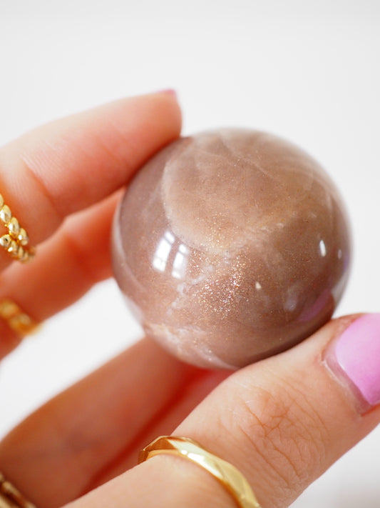 Dunkle Sonnenstein X Mondstein Kugel ca. 4.5 cm - aus Tansania