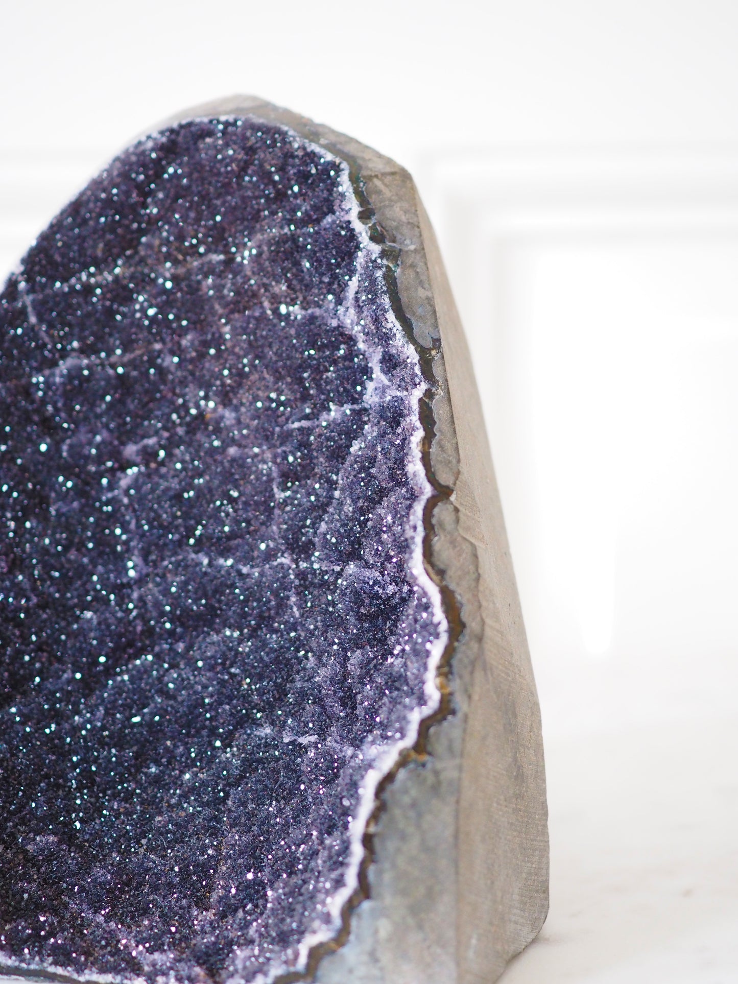 Schwarzer Amethyst Cluster . Black Amethyst Cut Base ca 15cm 986g - aus Uruguay RARE