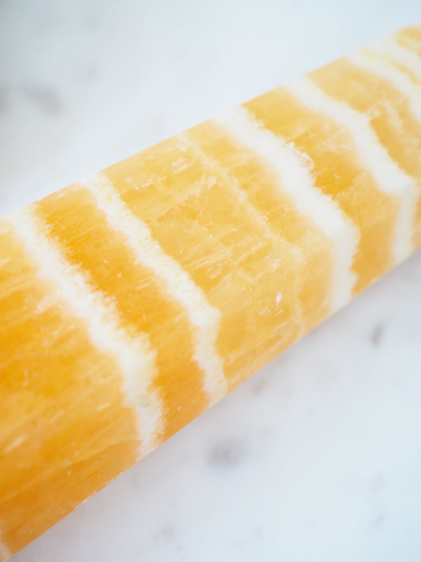 XL Juicy Orangen Calcit Spitze . Orange Calcite Point 17.5 cm (91) - HIGH QUALITY
