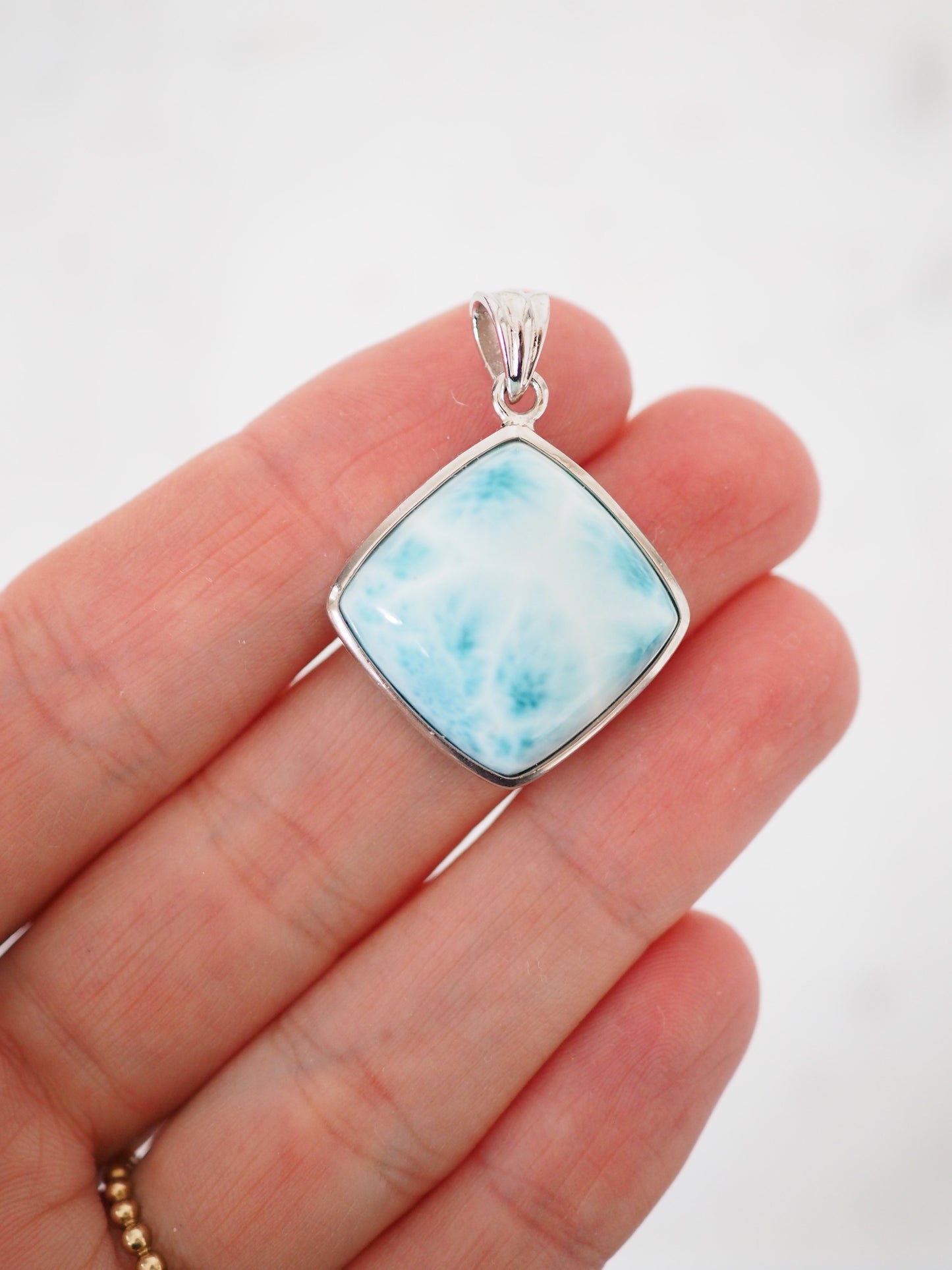 AA Larimar Anhänger No3. ca 3.5cm 40.6ct 925 Sterlingsilber Platiniert-aus der Dominikanischen Republik