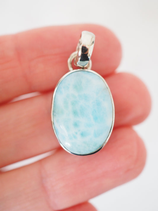 AA Larimar Anhänger No X ca. 26mm 925 Sterlingsilber Platiniert -aus der Dominikanischen Republik