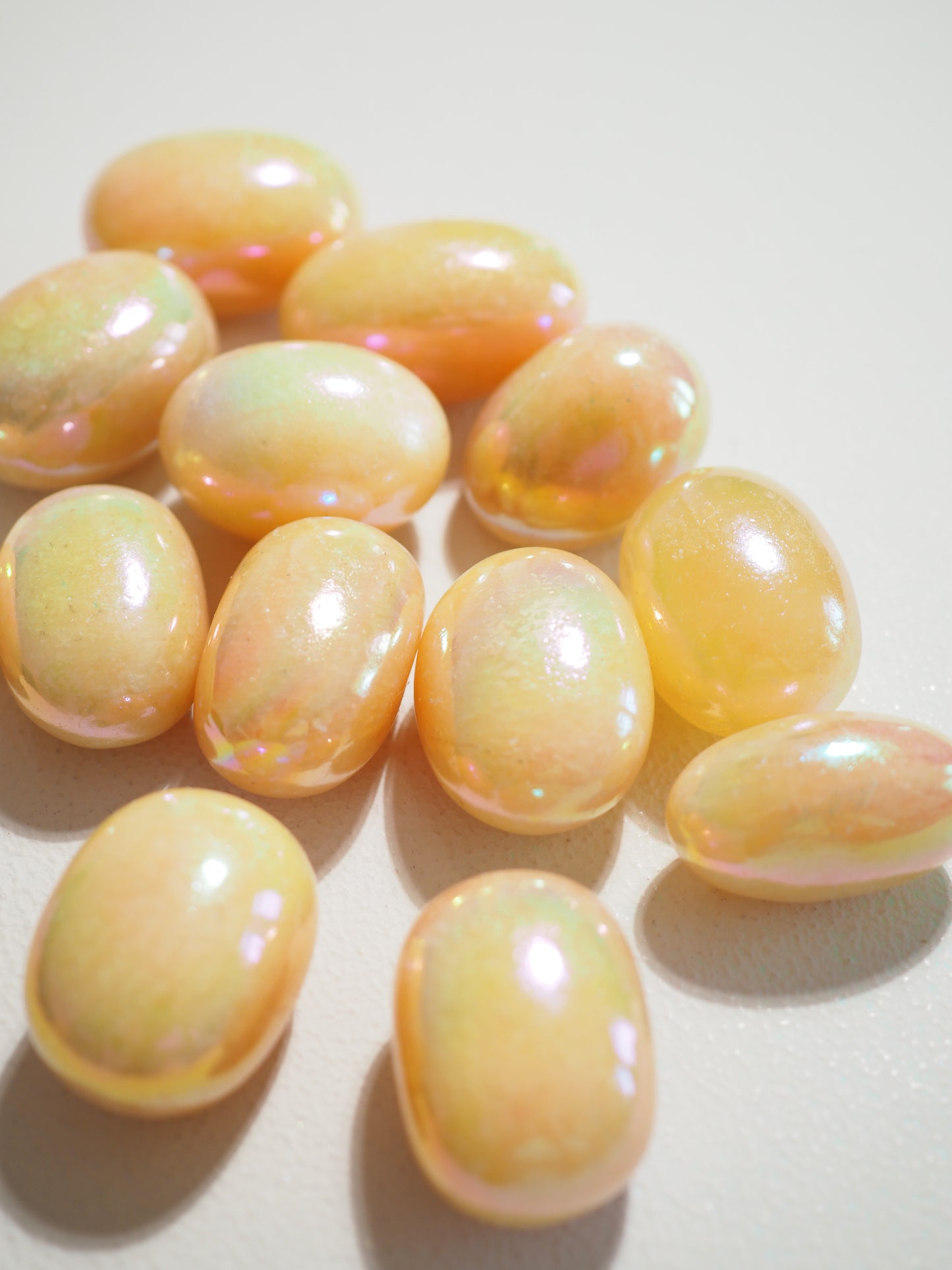 AngelAura Orangen Calcit Trommel Stein. AngelAura Orange Calcite Tumble ca. 2.5 - 3cm - aus Mexiko HIGH QUALITY