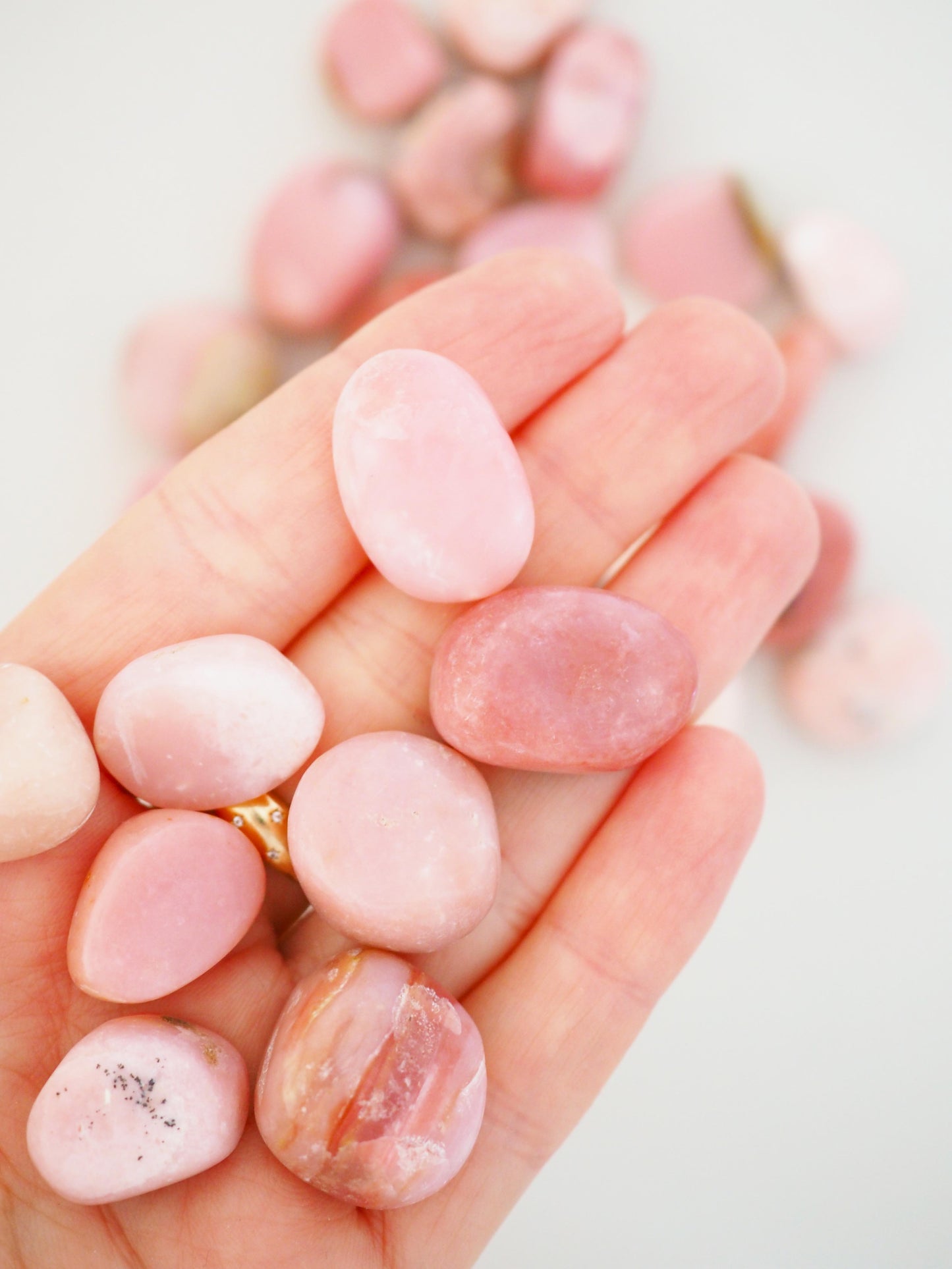 Pinker Anden Opal Trommelstein ca. 2 cm - aus Peru HIGH QUALITY RARE