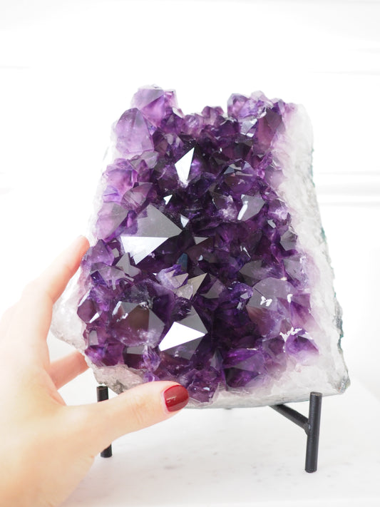 Super Deep Violettes Amethyst Cluster ca. 19 x17 cm mit Halter . Ständer . PARADISE COLLECTION - aus Ametista a do Sul - Rio Grande do Sul Brasilien HIGH QUALITY RARE