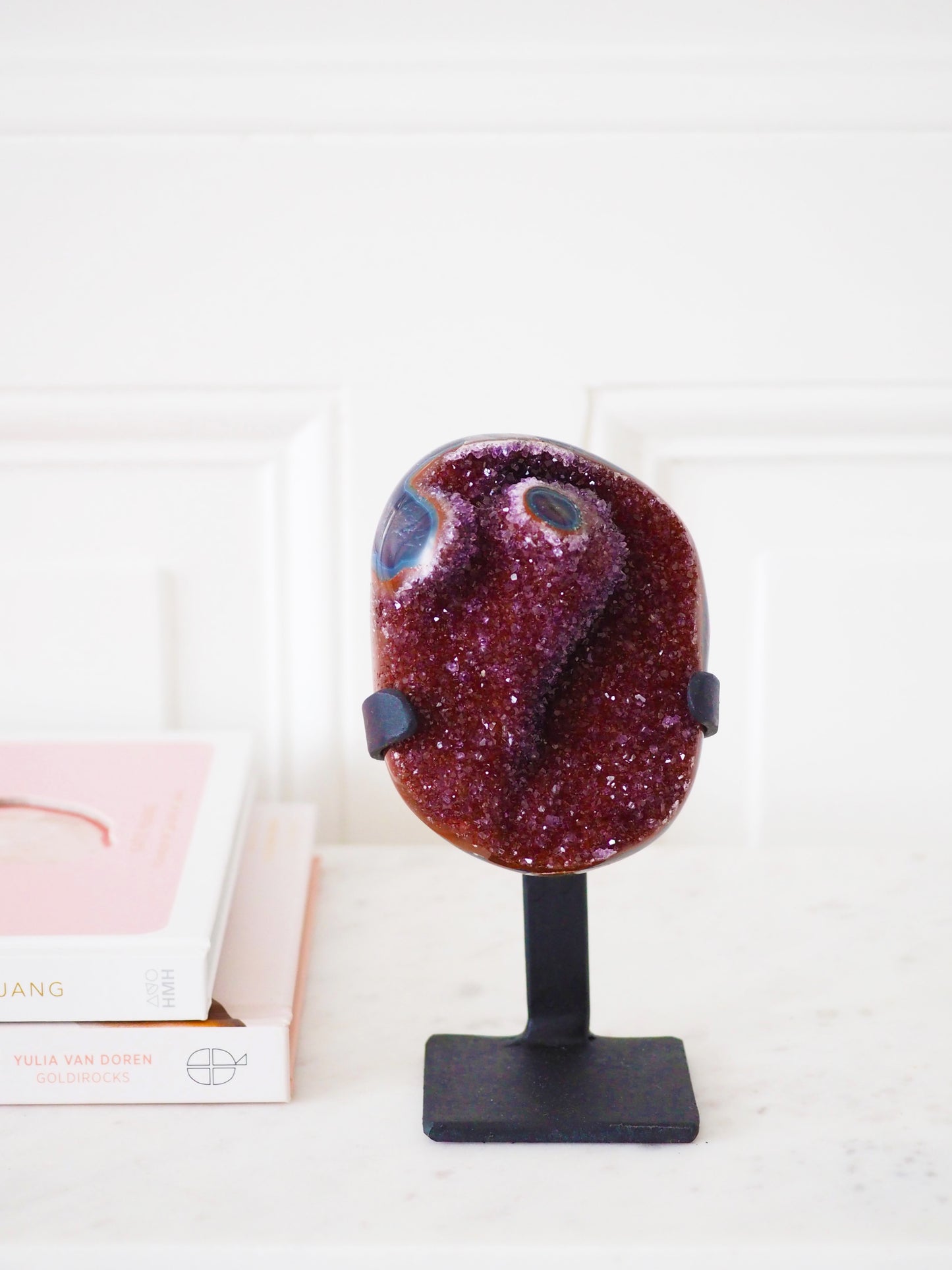 Roter Amethyst auf Halter . Ständer ca. 16x7cm PARADISE COLLECTION - aus Uruguay HIGH QUALITY RARE