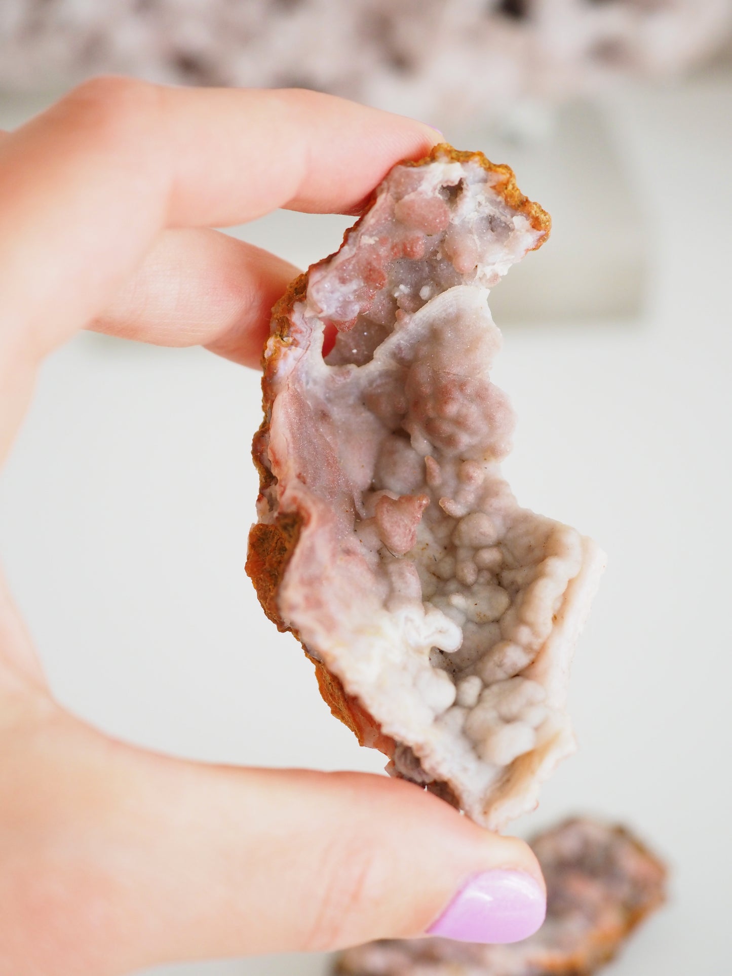 Druzy Chalcedon Rose - ca. 5.5 -8.5cm aus Marokko super Sparkly