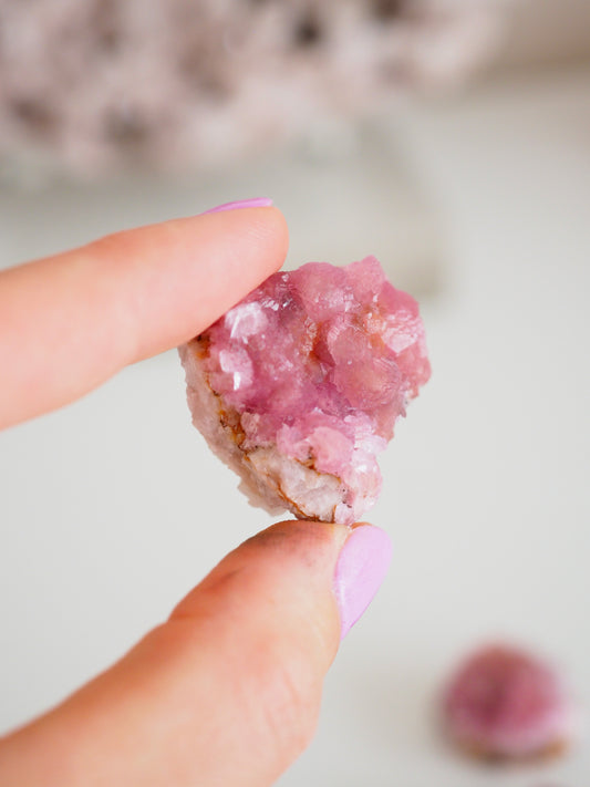 Pink Cobalto Calcite Specimen ca. 2-3cm - aus Marokko