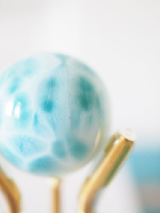 AAA Larimar Kugel gebohrt ca. 2.2 cm No.27 - aus der Dominikanischen Republik RARE