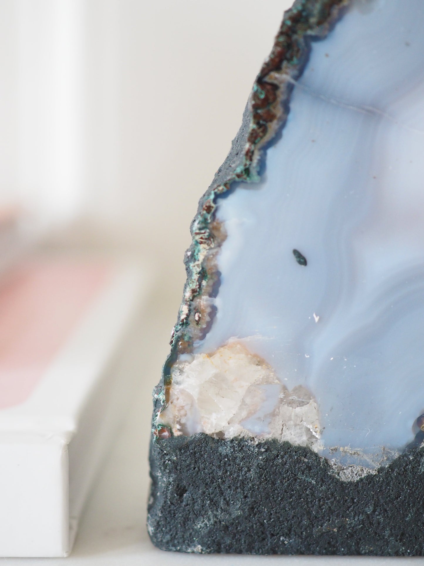 XL Zart Blau Rosa Achat Geode . Agate Geode ca. 13 x14 cm . PARADISE COLLECTION - aus Brasilien HIGH QUALITY Handpoliert