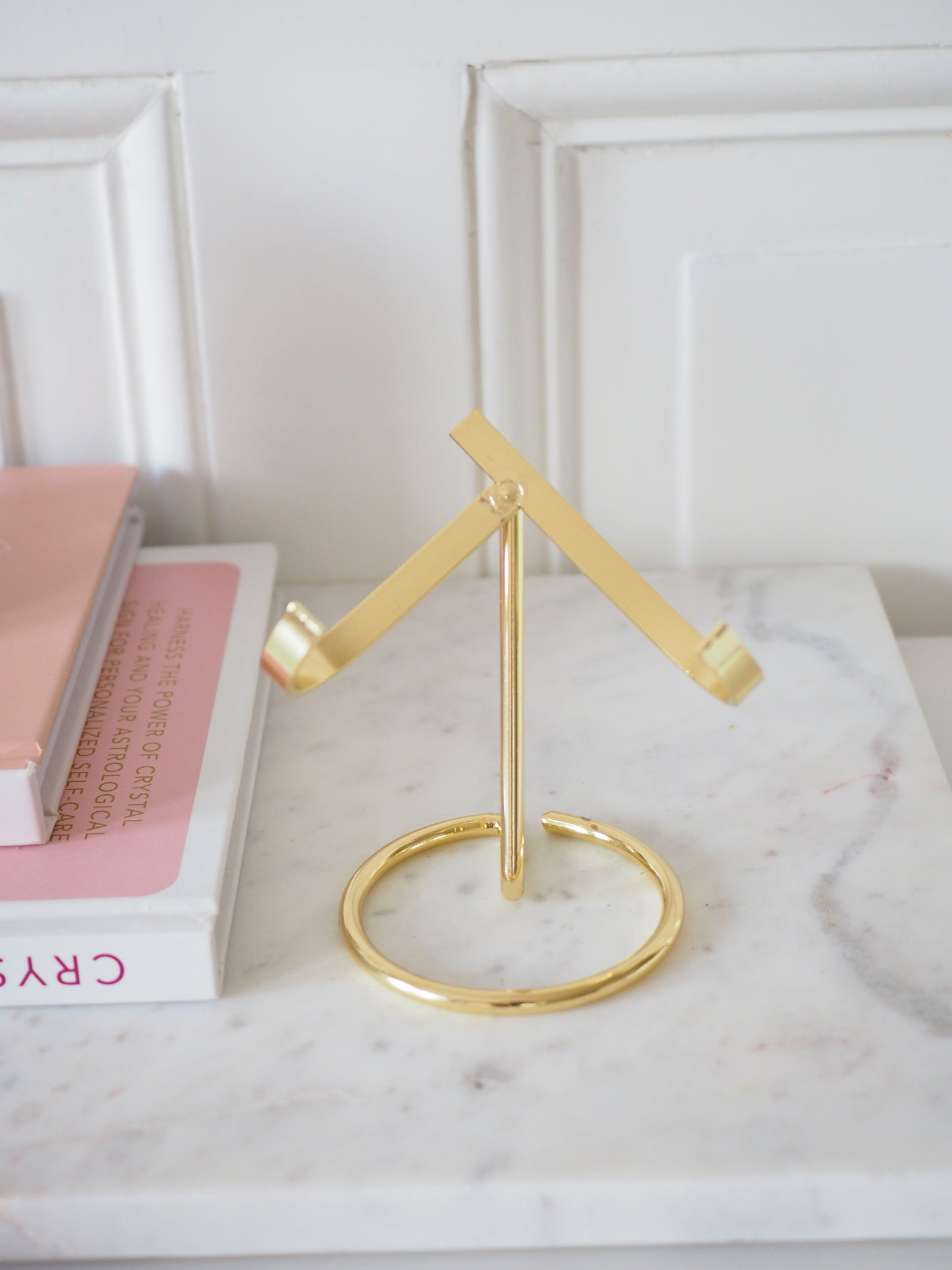 Kristall Mineralien Halter SIZE L . Hochwertiger Metall Mineral Stand in GOLD