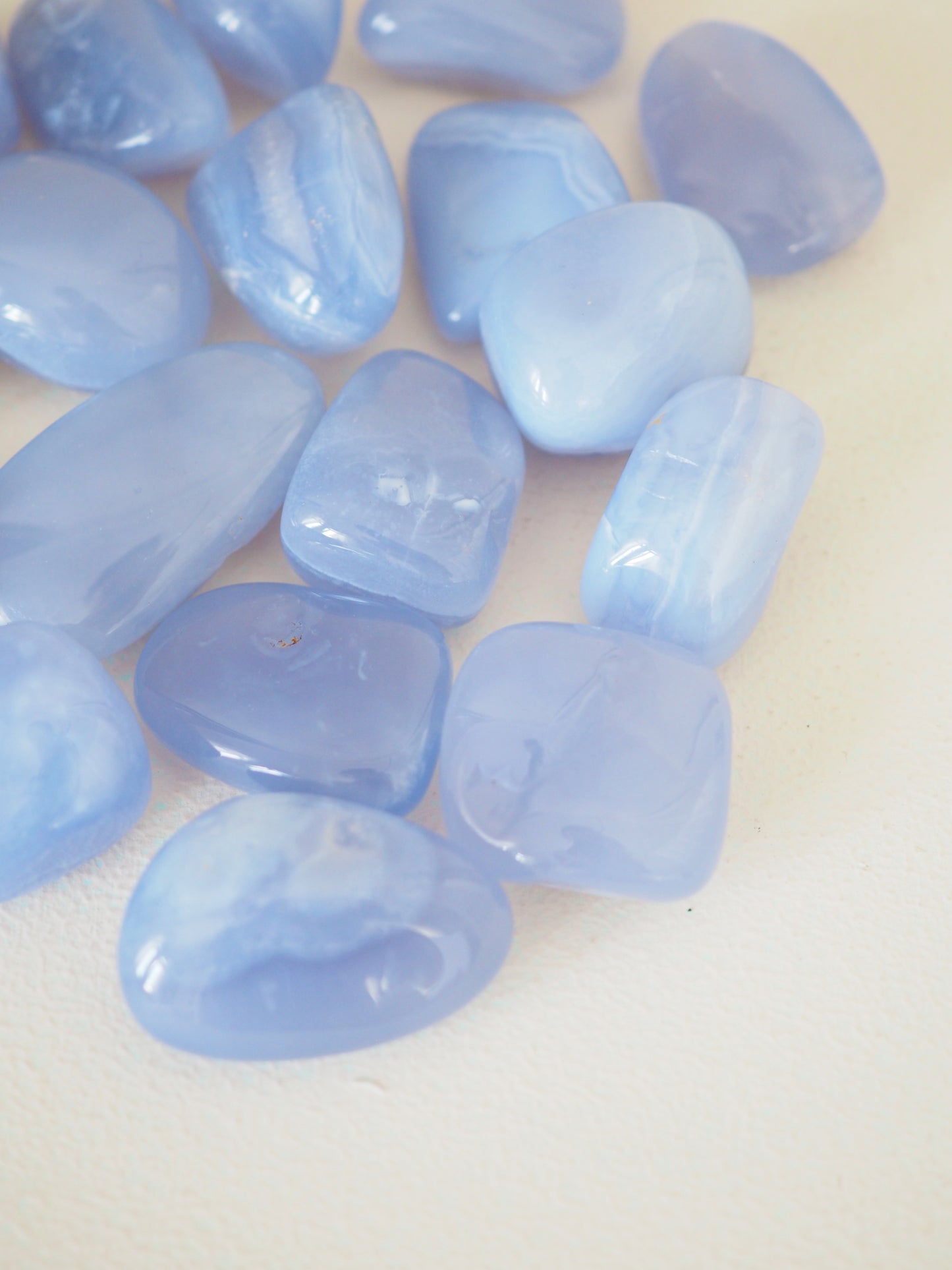Blauer Chalcedon ca. 2.5 cm - aus HIGH QUALITY