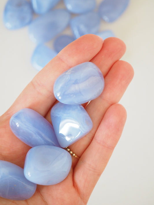 Blauer Chalcedon ca. 2.5 cm - aus HIGH QUALITY