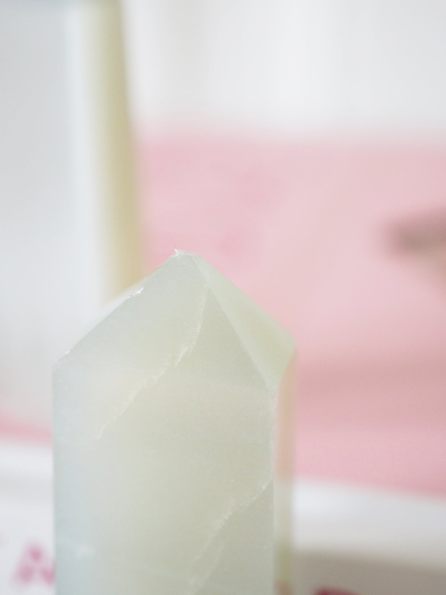 UNHAPPY Salbei Mondstein Spitze . Sage Moonstone ca. - aus India RARE