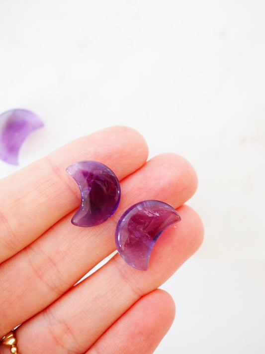 Amethyst Mini Mond . Moon ca. 1.5 cm - aus Brasilien
