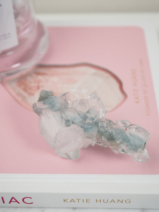 Grüner Chalcedon mit Apophylite Stab - aus Indien RARE