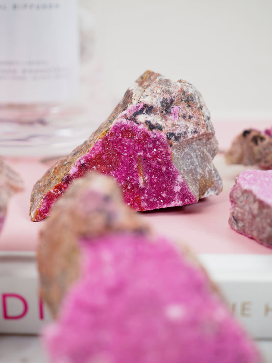 Pink Cobalto Calcite Specimen ca. xx cm - aus Kongo