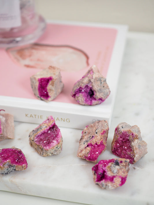 Pink Cobalto Calcite Specimen ca. xx cm - aus Kongo