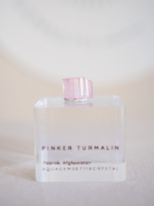 Pinker Turmalin - aus Paprok Afghanistan