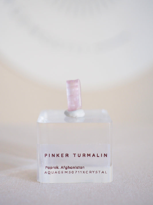 Pinker Turmalin - aus Paprok Afghanistan