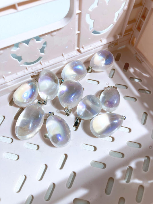 AngelAura Bergkristall Anhänger getrommelt . AngelAura Clearquartz tumbled Pendant ca 2cm - High Quality