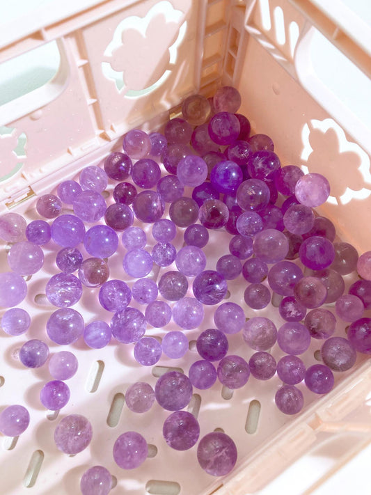 Amethyst MINI Kugel . Amethyst Mini Sphere ca. 1.2 cm -High Quality