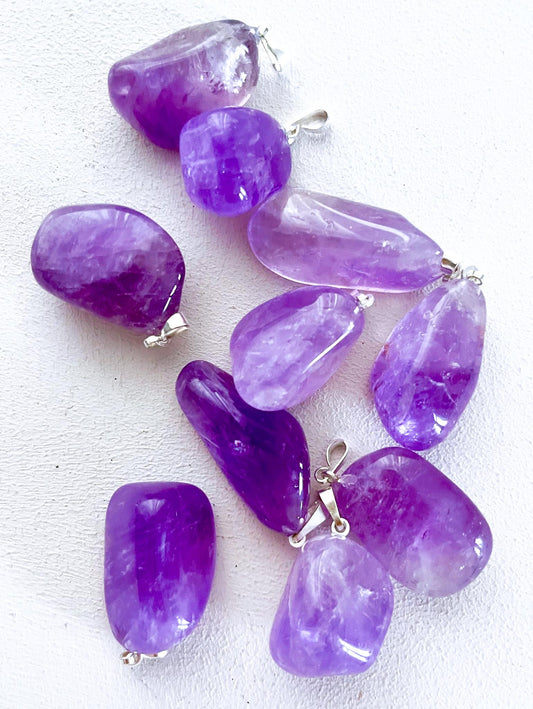 Amethyst Trommel Stein Anhänger ca. x cm . Amethyst Tumble Pendant - High Quality