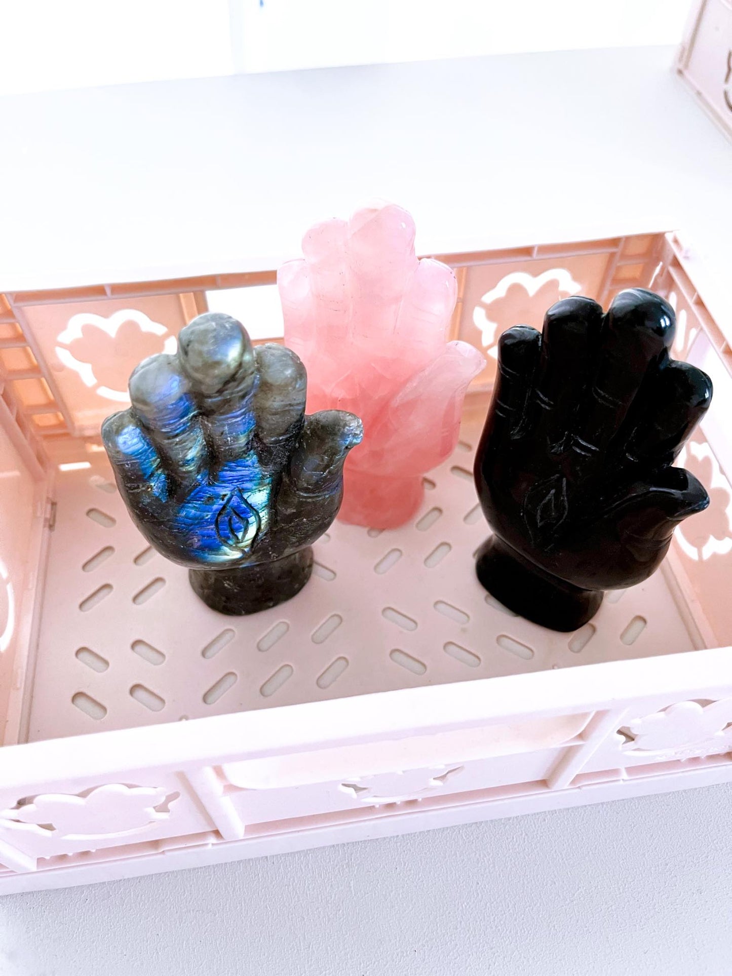 Schwarzer Obsidian Magische Hand mit Auge Hamsa . Black Obsidian Magic Hand with Eye ca. 12 cm - Hand Carved