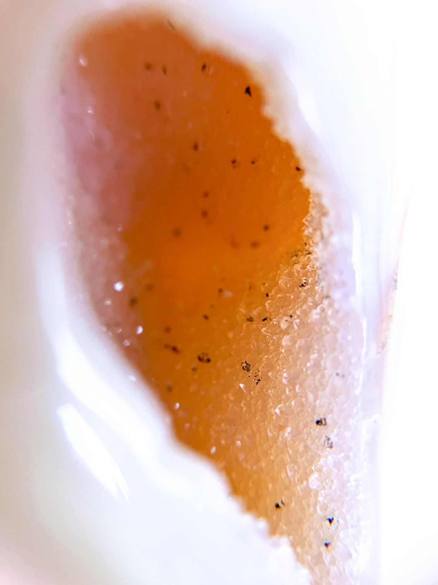 Druzy Achat Geode . Druzy Agate Geode ca. 8 cm - High Quality Hand Polished