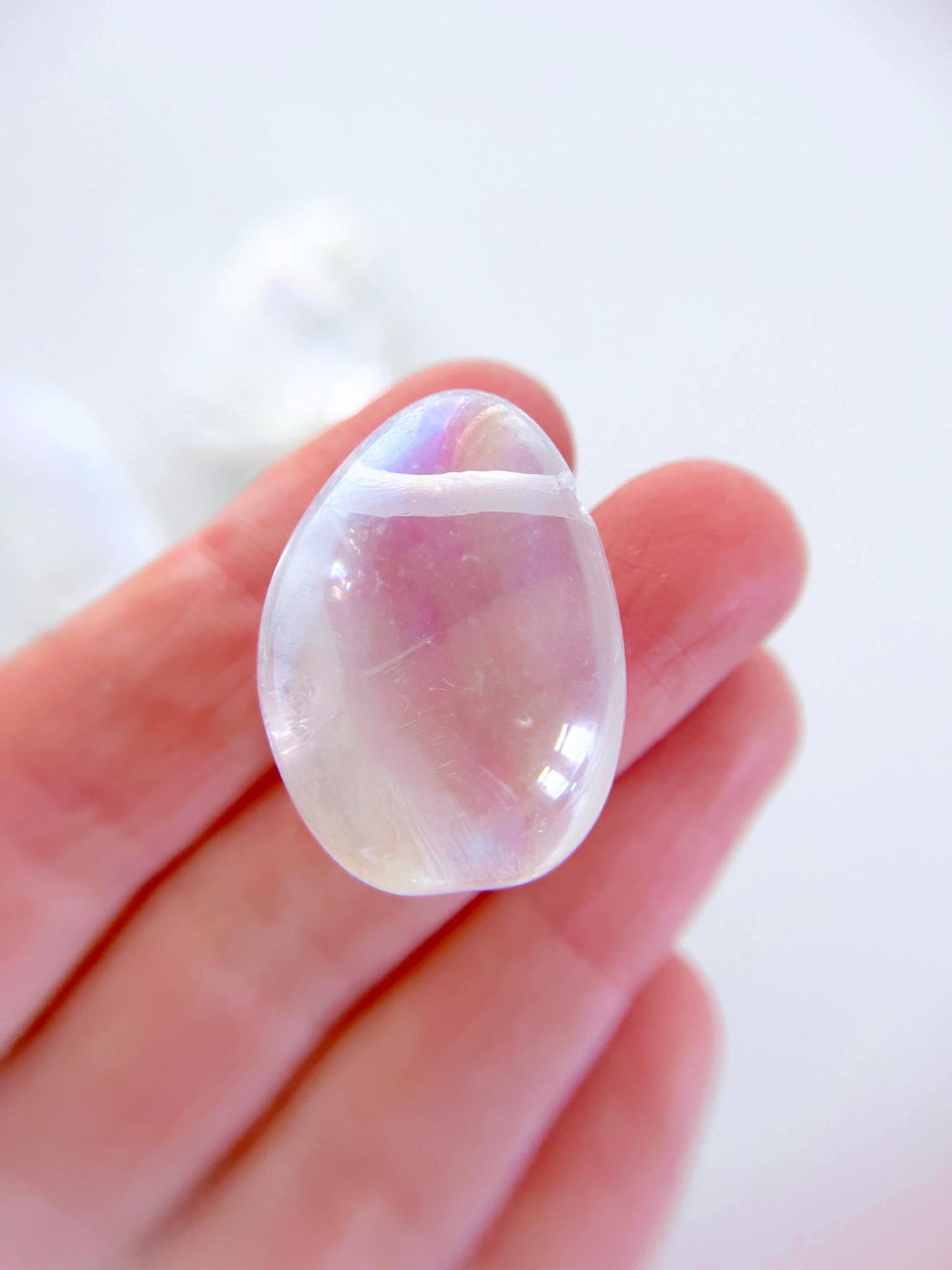 AngelAura Bergkristall Anhänger getrommelt gebohrt . AngelAura Clearquartz tumbled Pendant drilled ca 2cm - Common Quality