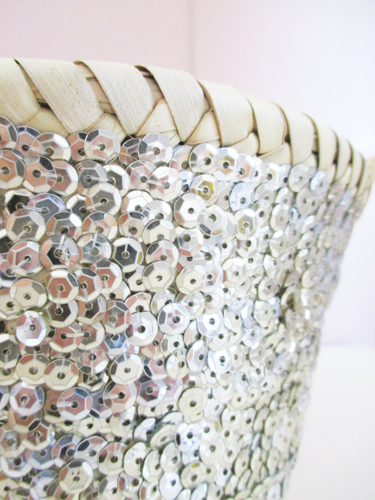 Interior Korb Pailletten Gold Silber