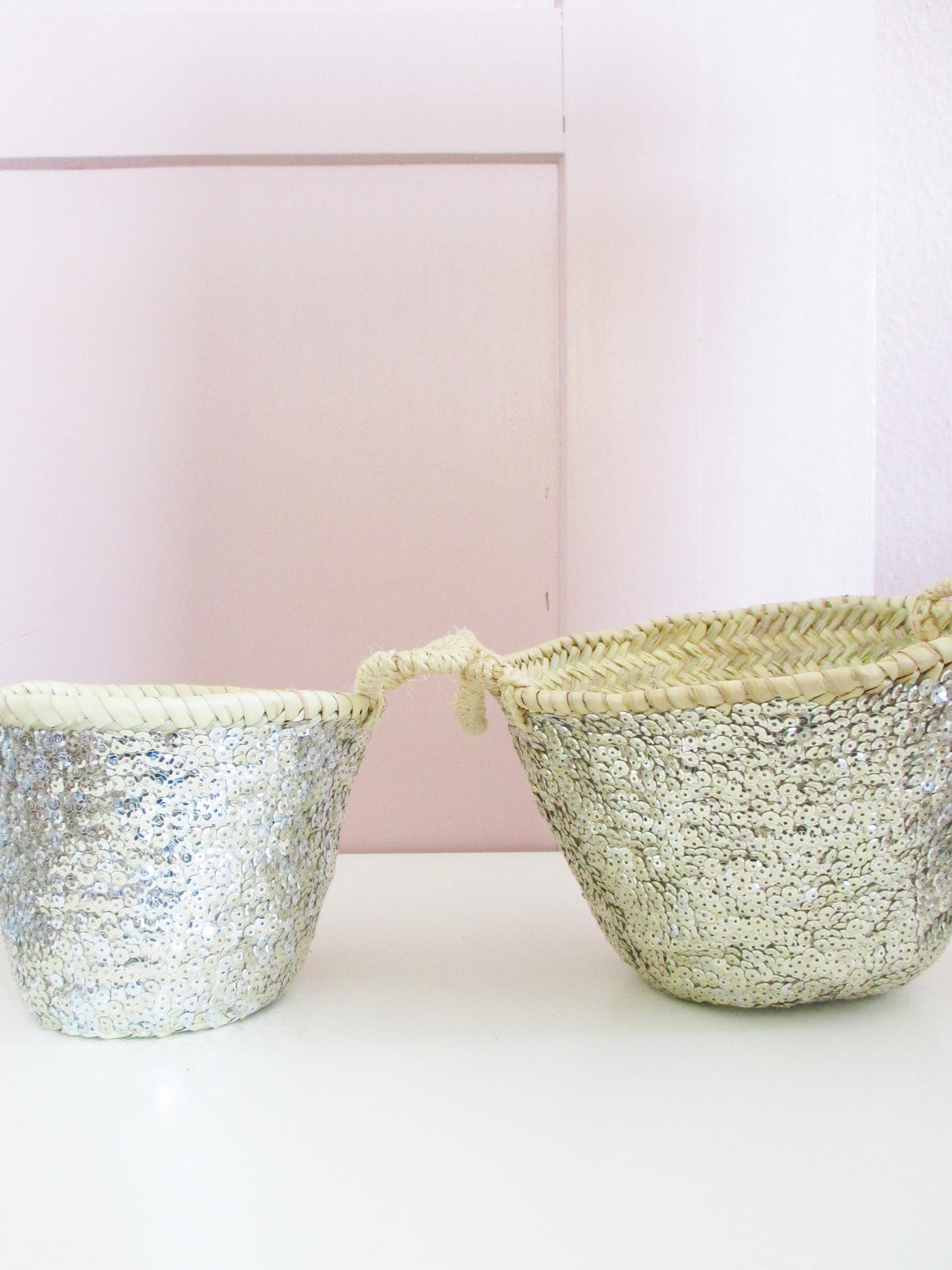 Interior Korb Pailletten Gold Silber