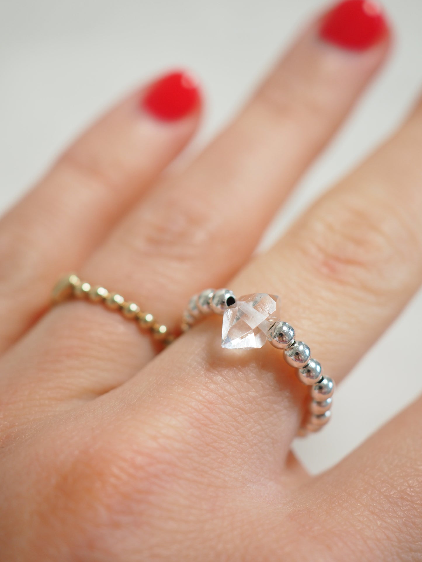 Bergkristall Doppelender Elastischer Kugel Ring . 925 Sterlingsilber - Herkimer Art aus Pakistan