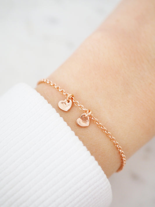 Gliederarmband mit zwei Herzen . Personalisiert Prägung . 925 Sterlingsilber