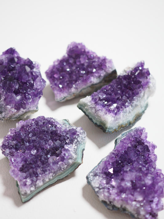 MEDIUM Dunkel Violettes Amethyst Cluster ca. 5.5-8 cm - aus Uruguay HIGH QUALITY