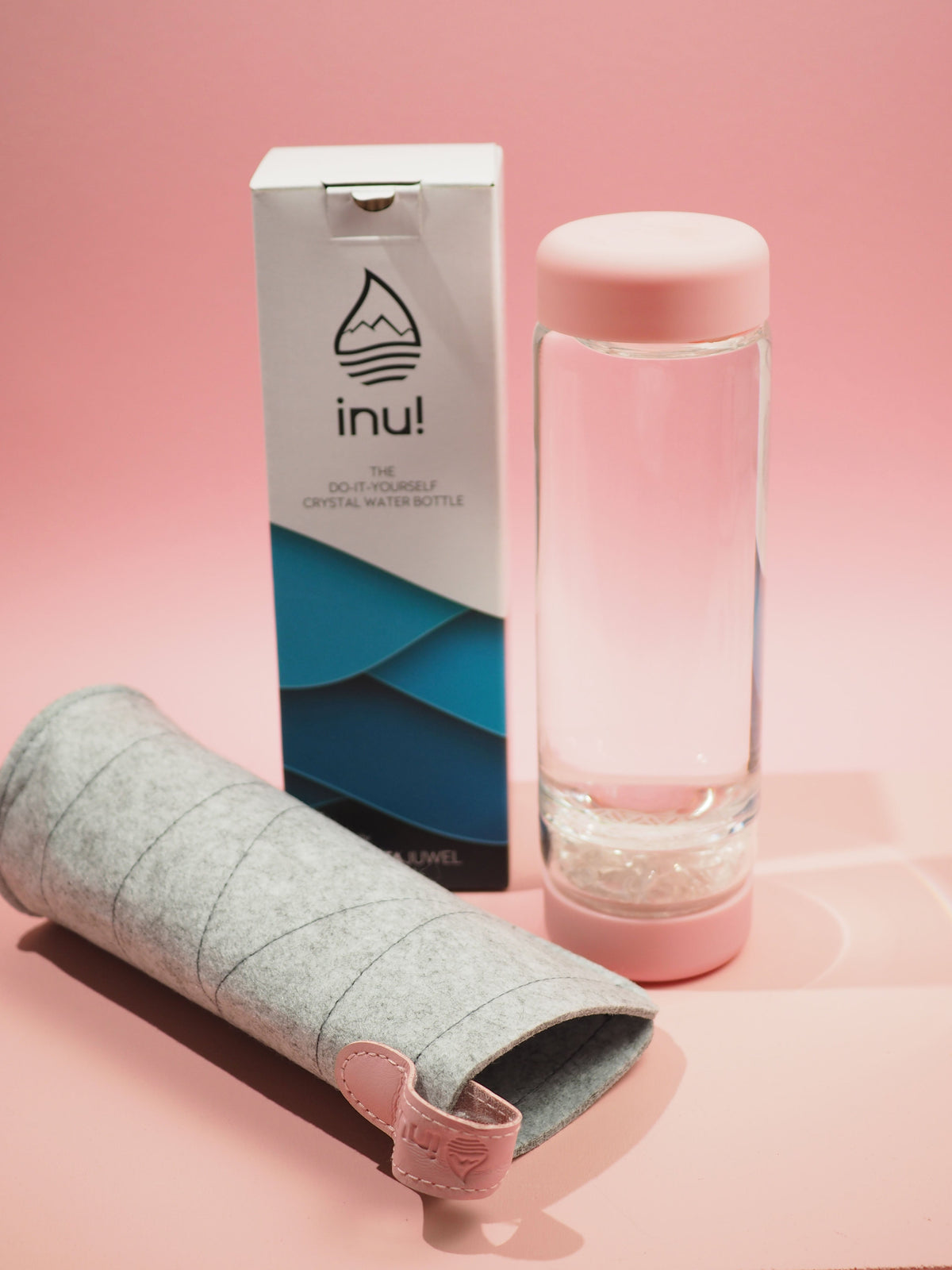 TRINKFLASCHE INU! von Vitajuwel MIT SLEEVE Bergkristall | LAVA GREY SET