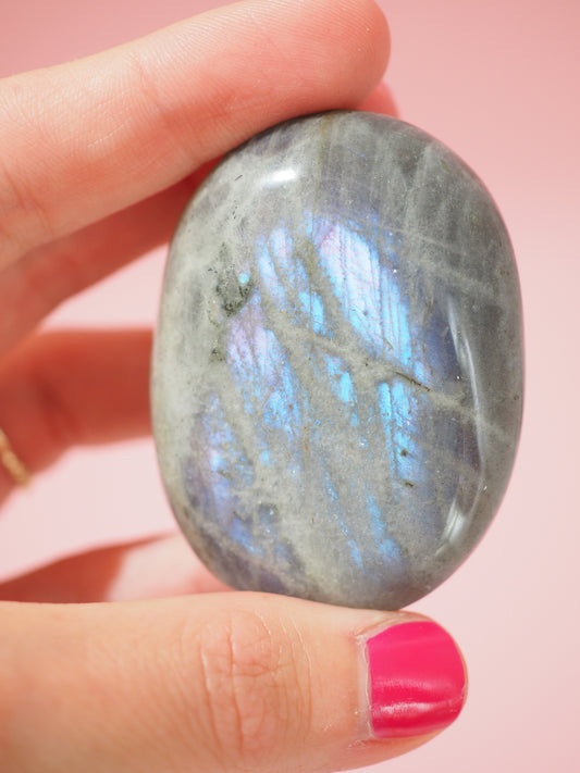 Blue blau Purple lila Labradorit Palmstone x cm (21) - Aus Madagascar