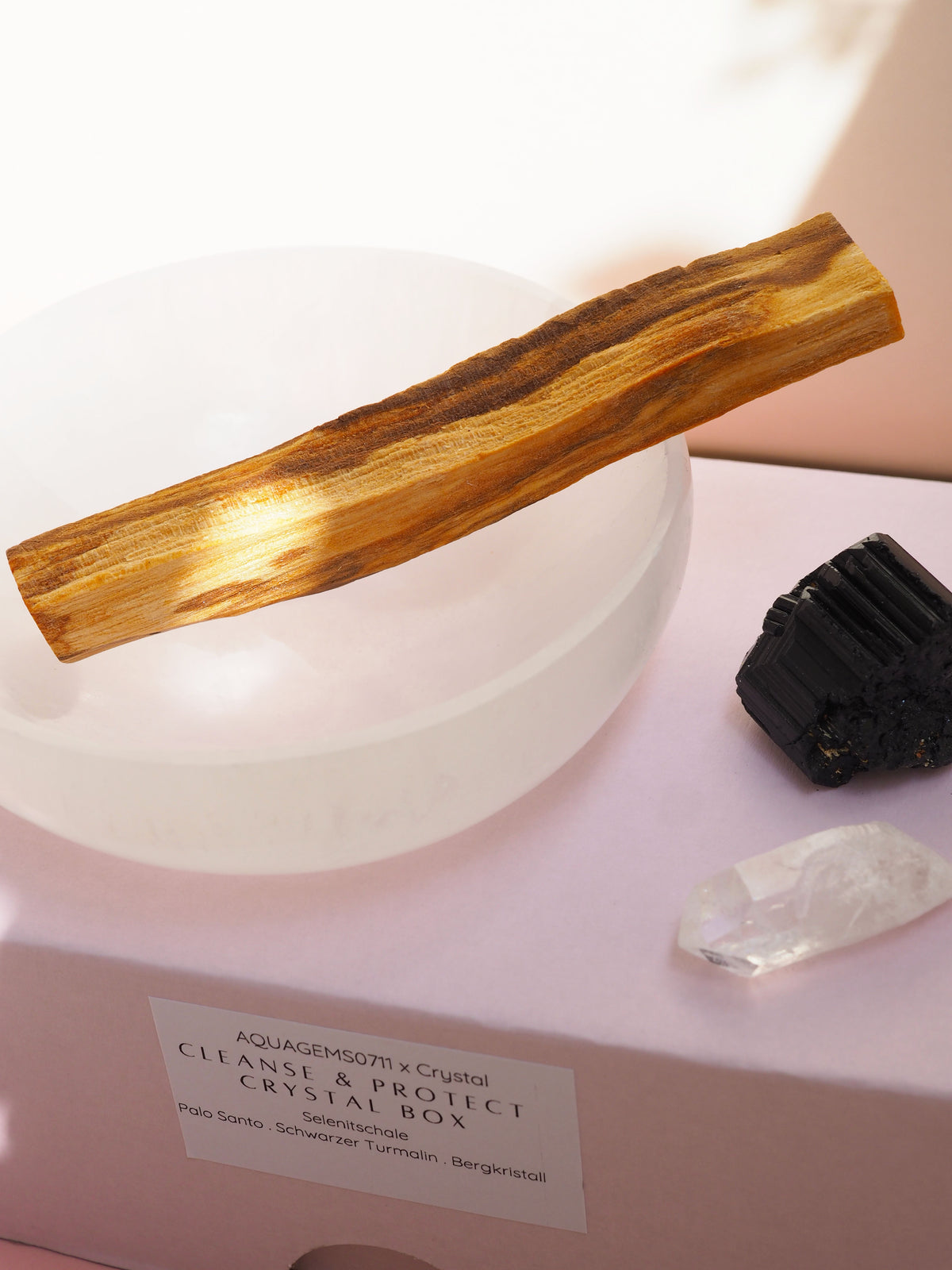 CLEANSE & PROTECT Crystal Box . Selenit Schale . Palo Santo . Schwarzer Turmalin . Bergkirstall. GESCHENKSET
