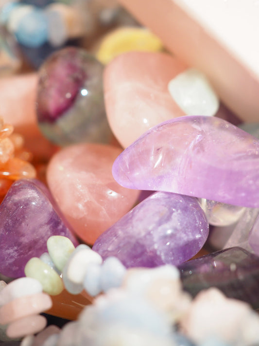 AQUAGEMS IM A MATERIAL GIRL!  CRYSTAL CONFETTI  / Kristall Konfetti - High Quality