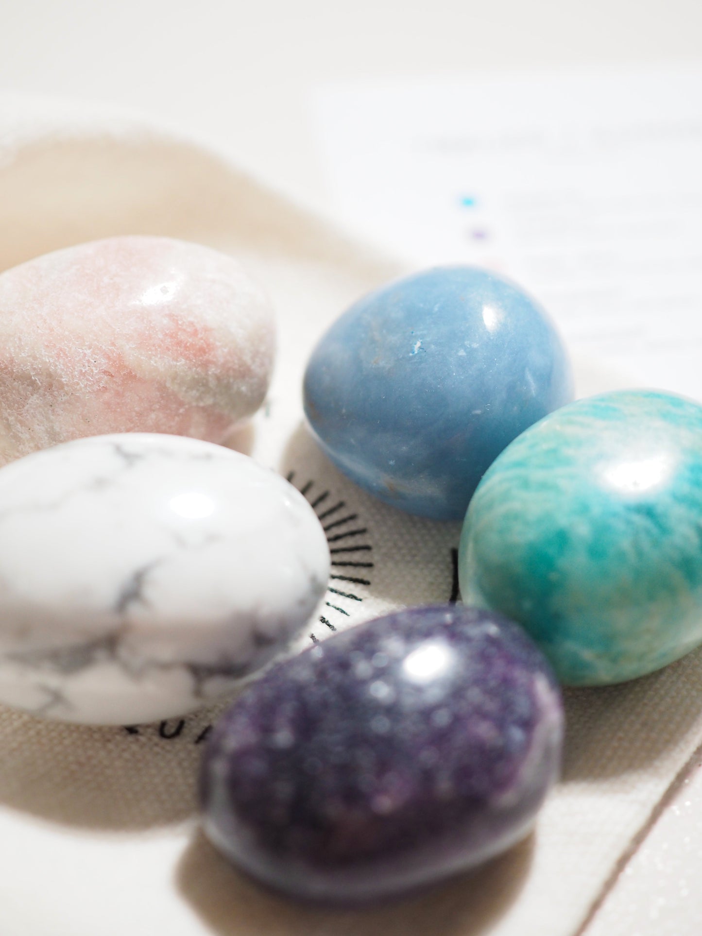 Kristall Set Trauer & Kummer . CRYSTAL KIT GRIEF . Angelite . Lepidolite . Pink Opal . Magnesit . Amazonit .