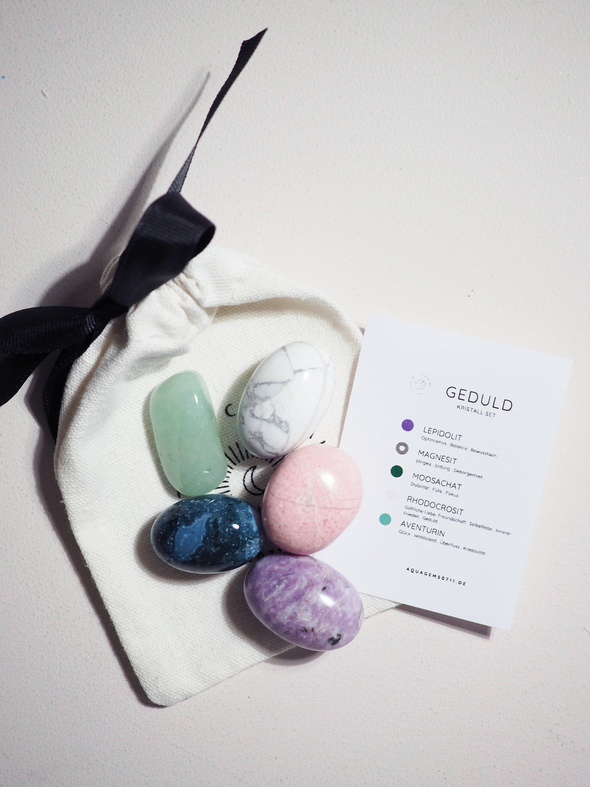 Kristall Set Geduld . CRYSTAL KIT PATIENCE . Lepidolite . Magnesit . Moosachat . Rhodochrosit . Aventurin