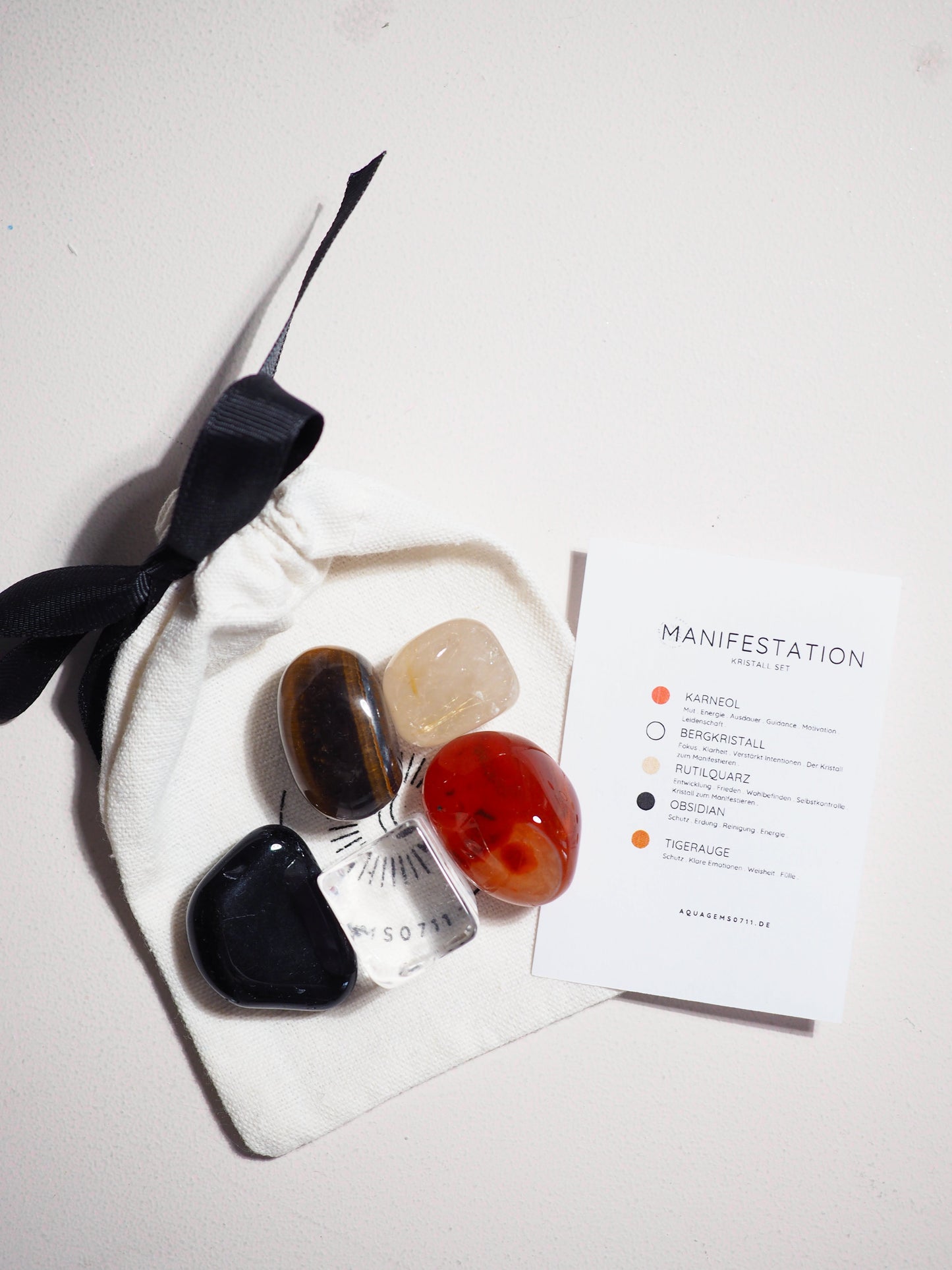 Kristall Set . Manifestation CRYSTAL KIT MANIFESTATION . Karneol . Bergkristall . Rutil Quarz . Obsidian . Tigerauge