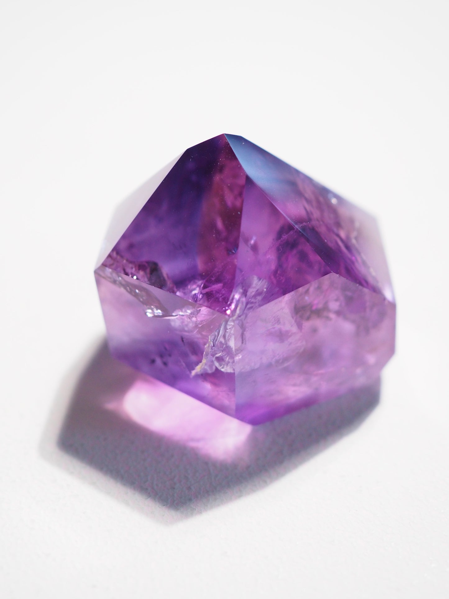 Jacare Amethyst Spitze mit Regenbögen ca. 3.5x4 cm (3) - aus Bahia Brasilien - HIGH QUALITY