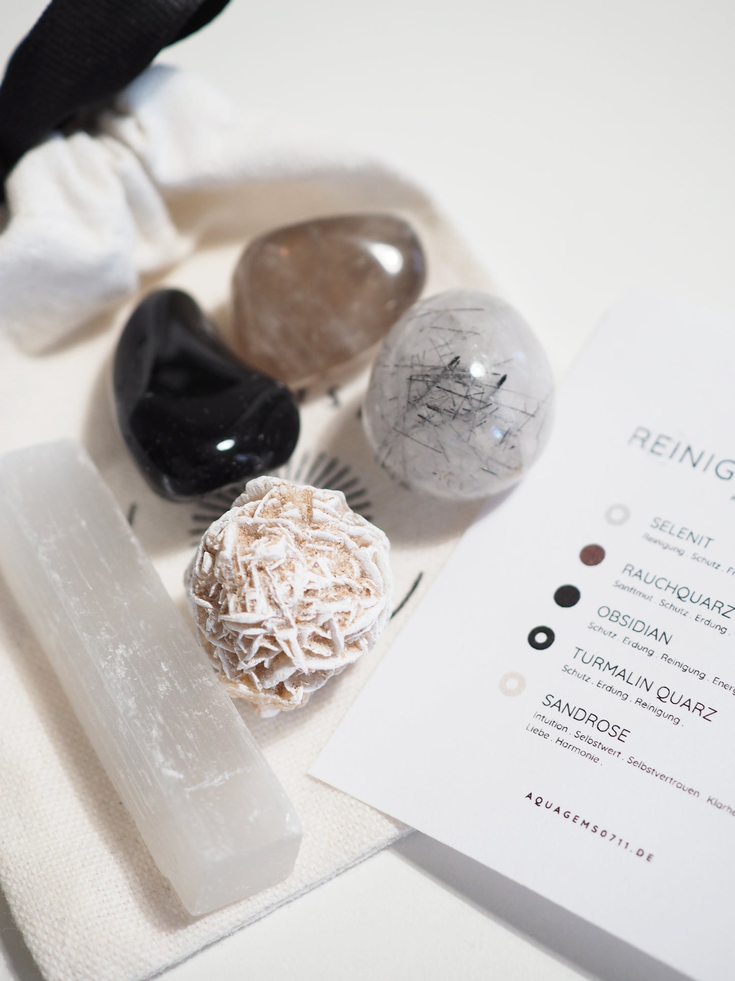 Kristall Set Reinigung & Schutz . CRYSTAL KIT CLEANSE & PROTECT . Selenit . Rauchquarz Obsidian . Turmalin Quarz . Sandrose
