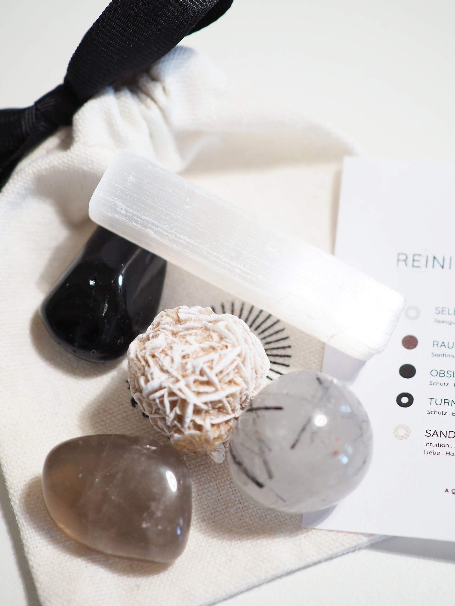Kristall Set Reinigung & Schutz . CRYSTAL KIT CLEANSE & PROTECT . Selenit . Rauchquarz Obsidian . Turmalin Quarz . Sandrose