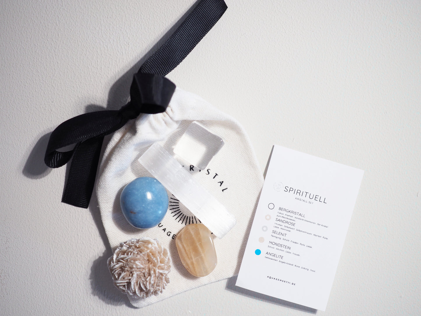 Kristall Set Spirituell . CRYSTAL KIT SPIRITUALITY . Bergkristall . Sandrose .Selenit . Mondstein . Angelite